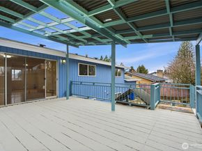 23114 110th Avenue SE, Kent WA 98031