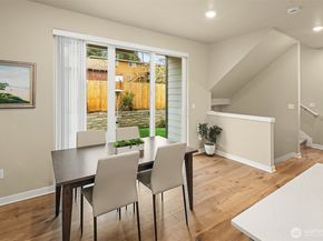 22928 80th Park West, Edmonds WA 98026