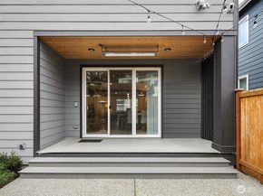 22928 80th Park West, Edmonds WA 98026