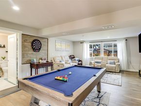 950 Anacortes Court NE, Renton WA 98059