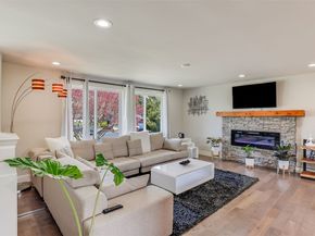 950 Anacortes Court NE, Renton WA 98059