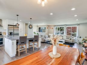 950 Anacortes Court NE, Renton WA 98059