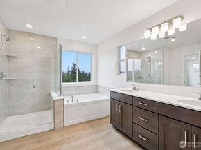 12147 15th Court SE MB 30, Lake Stevens WA 98258