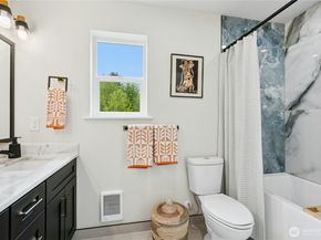 8510 Shadow Wood Drive A, Everett WA 98208