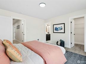 8510 Shadow Wood Drive A, Everett WA 98208