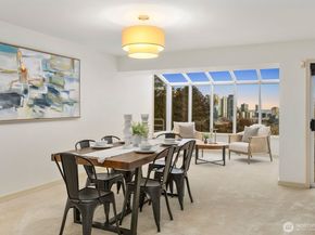1231 5th Avenue N 302, Seattle WA 98109