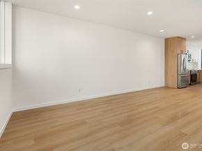 18017 2nd Avenue NE B, Seattle WA 98155