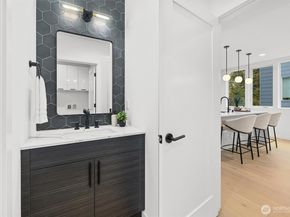 12011 36th Avenue NE, Seattle WA 98125