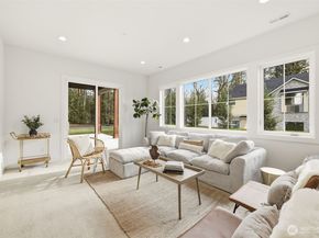 26030 NE 29th Place, Redmond WA 98053