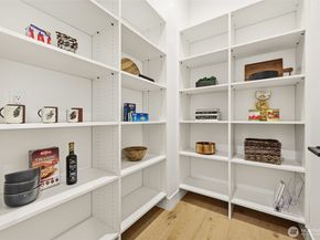 26030 NE 29th Place, Redmond WA 98053