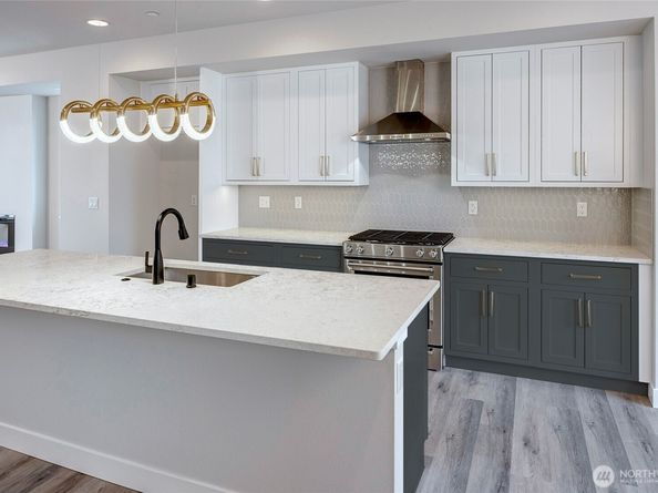 17116 35th Drive SE C2, Bothell WA 98012