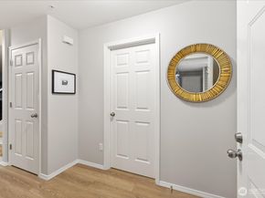 4126 214th Street SW C, Mountlake Terrace WA 98043