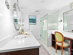 650 Bellevue Way NE 3705, Bellevue WA 98004