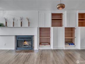 21925 7th Avenue S A103, Des Moines WA 98198