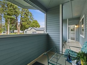 21925 7th Avenue S A103, Des Moines WA 98198