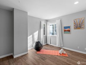 5951 NW Newberry Hill Road, Silverdale WA 98383