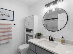 5951 NW Newberry Hill Road, Silverdale WA 98383