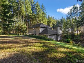 5951 NW Newberry Hill Road, Silverdale WA 98383