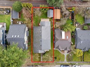 7532 9th Avenue NE, Seattle WA 98115