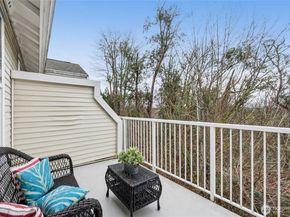 2680 139th Avenue SE 59, Bellevue WA 98005