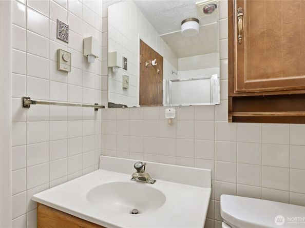 2821 NE Wyoming Street, Bremerton WA 98310