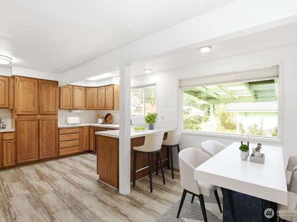 2821 NE Wyoming Street, Bremerton WA 98310