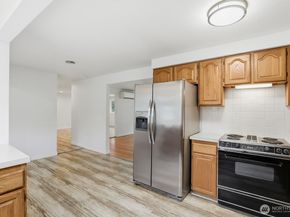 2821 NE Wyoming Street, Bremerton WA 98310