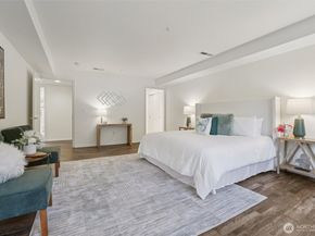 4133 224th Lane SE 103, Issaquah WA 98029