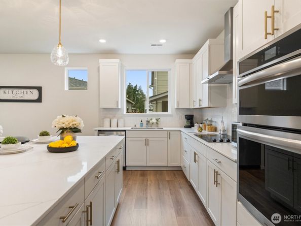 28015 40th Place S, Auburn WA 98001