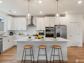 28015 40th Place S, Auburn WA 98001