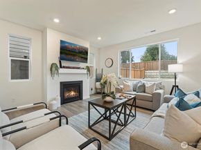 28015 40th Place S, Auburn WA 98001