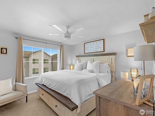 2012 101st Avenue SE 2, Lake Stevens WA 98258