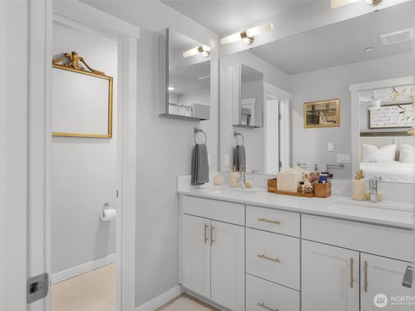 2012 101st Avenue SE 2, Lake Stevens WA 98258