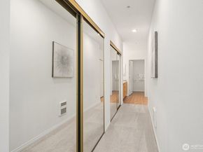 12439 NE Totem Lake Way 106, Kirkland WA 98034