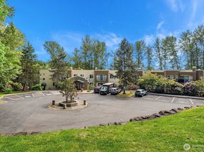 12439 NE Totem Lake Way 106, Kirkland WA 98034