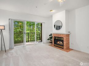 12439 NE Totem Lake Way 106, Kirkland WA 98034