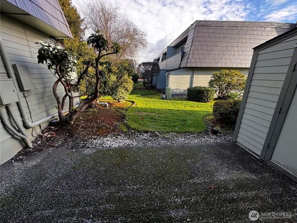 12600 4th Avenue W 7H, Everett WA 98204