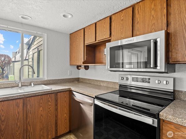 12600 4th Avenue W 7H, Everett WA 98204