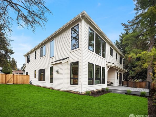 12905 SE 4th Place, Bellevue WA 98005