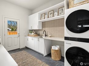 12905 SE 4th Place, Bellevue WA 98005