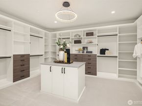 12905 SE 4th Place, Bellevue WA 98005