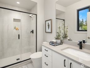 12905 SE 4th Place, Bellevue WA 98005