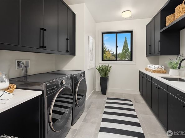 12905 SE 4th Place, Bellevue WA 98005