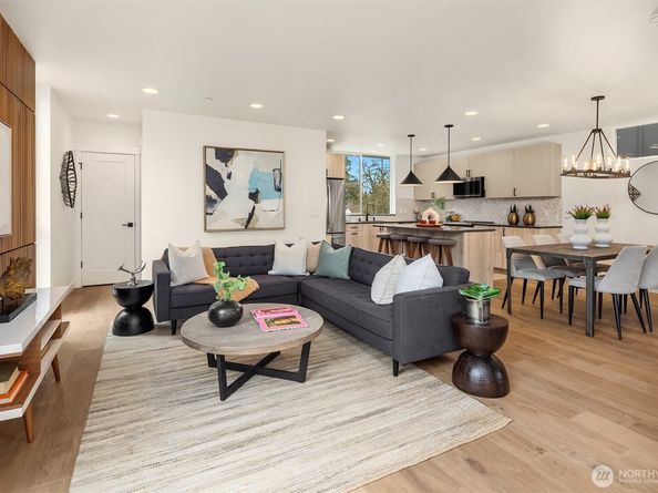 13546 39th Avenue NE, Seattle WA 98125