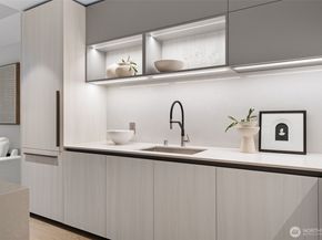 889 Avenue Square NE 607, Bellevue WA 98004