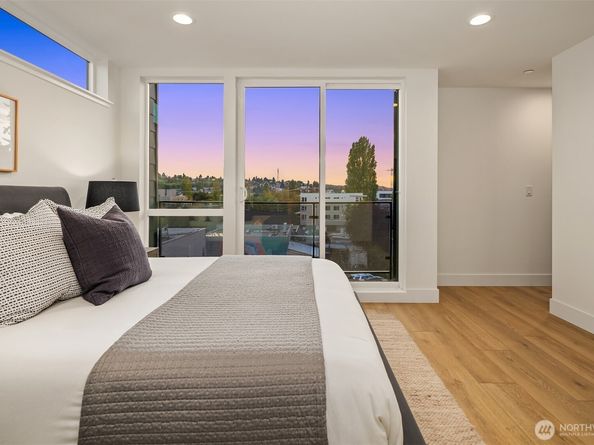 3606 Francis Avenue N, Seattle WA 98103