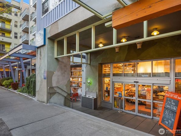 3606 Francis Avenue N, Seattle WA 98103