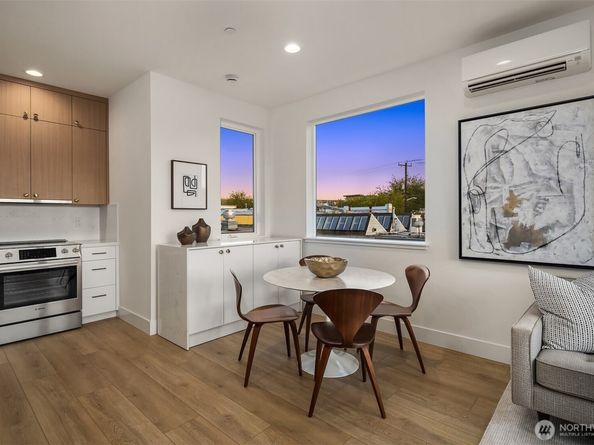 3606 Francis Avenue N, Seattle WA 98103