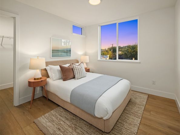 3606 Francis Avenue N, Seattle WA 98103