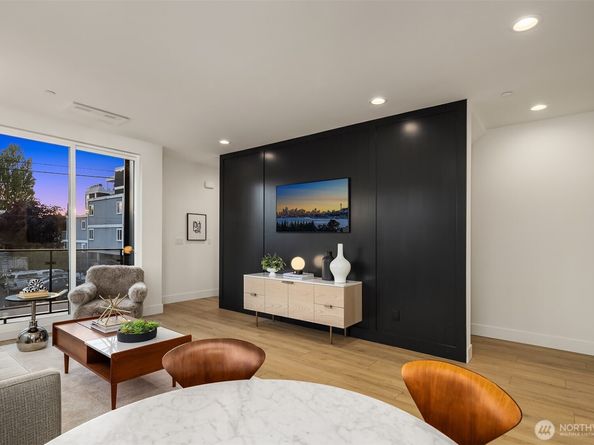 3606 Francis Avenue N, Seattle WA 98103